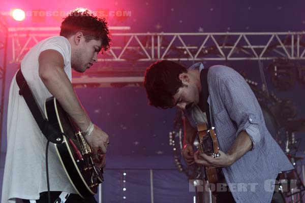 LOCAL NATIVES - 2010-06-27 - PARIS - Hippodrome de Longchamp - 